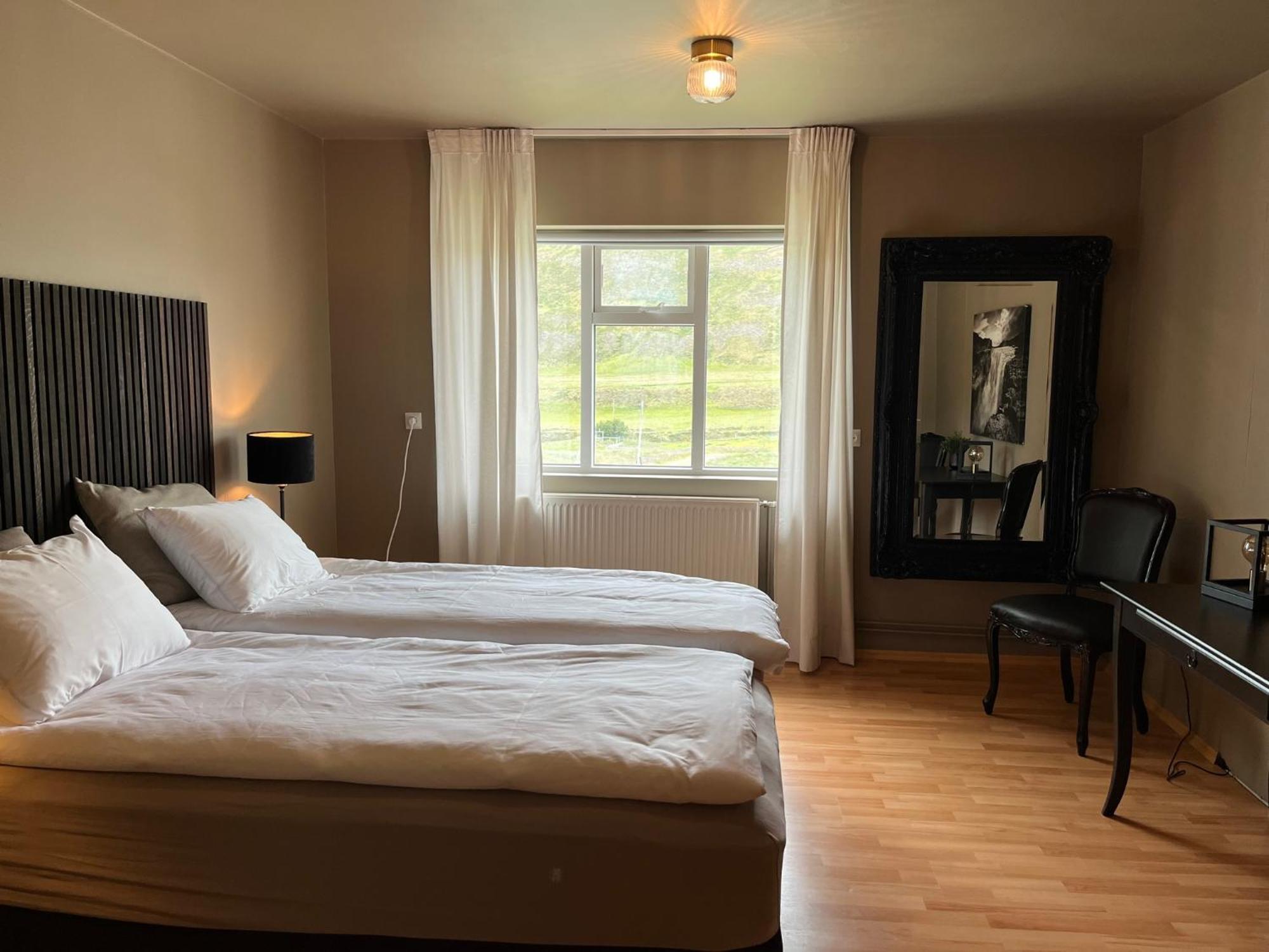 Joekla Guesthouse Skjoldolfsstathir 外观 照片